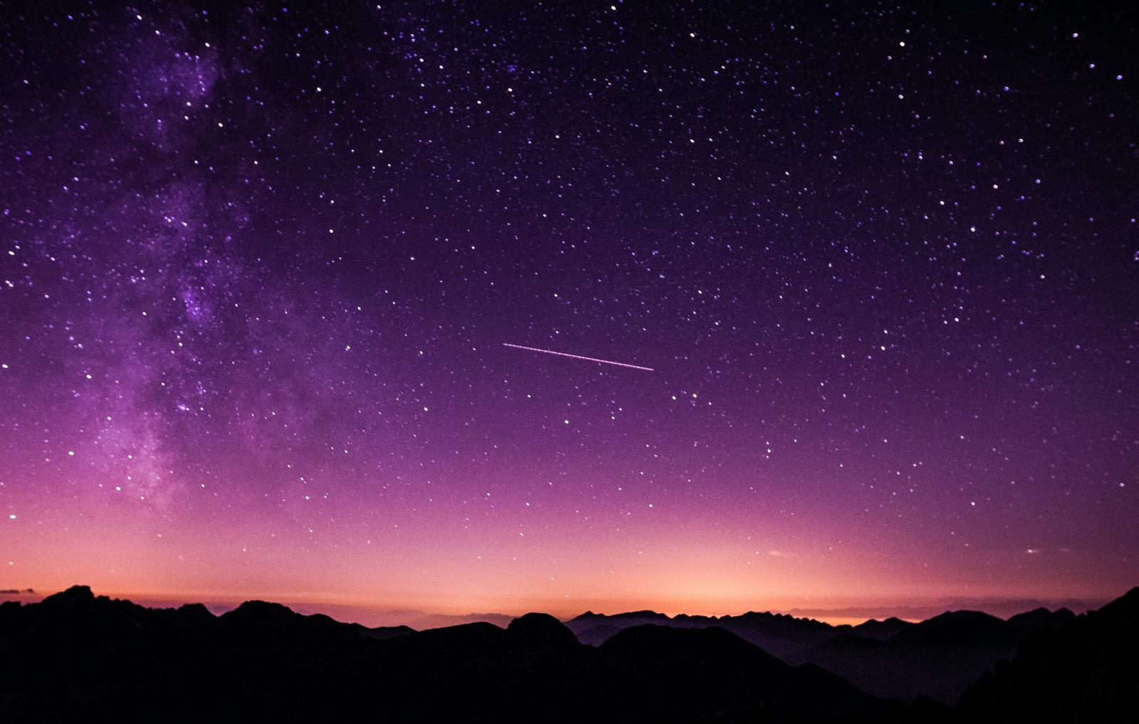 Mobile Planetary Hours: Master Cosmic Timing Anywhere, Anytime